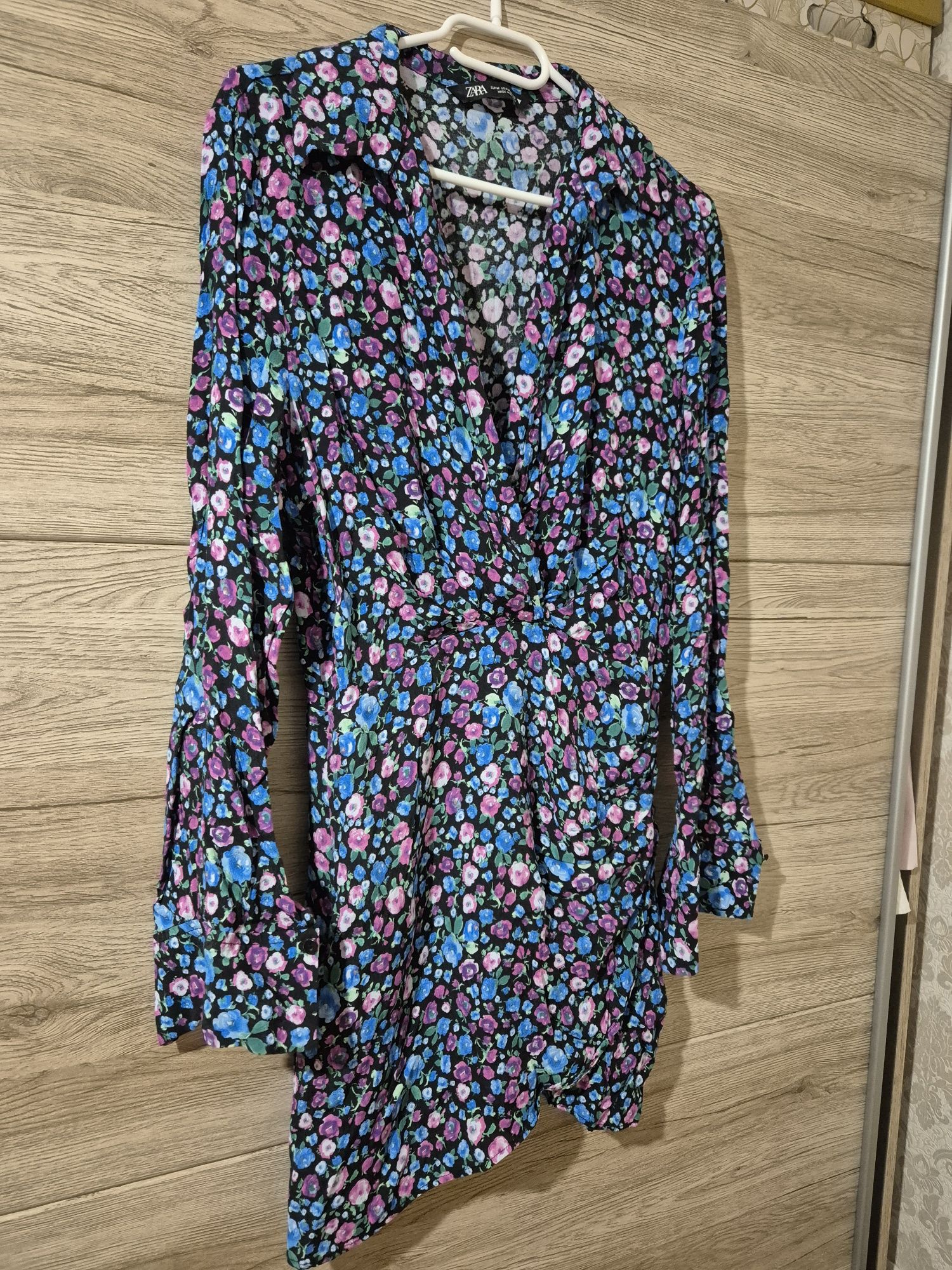 Рокля zara и пола букле tweed размер м