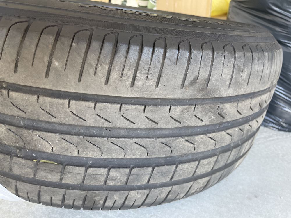 Jante 18 originale Bmw + Anvelope 255/50/18 Pirelli Run flat