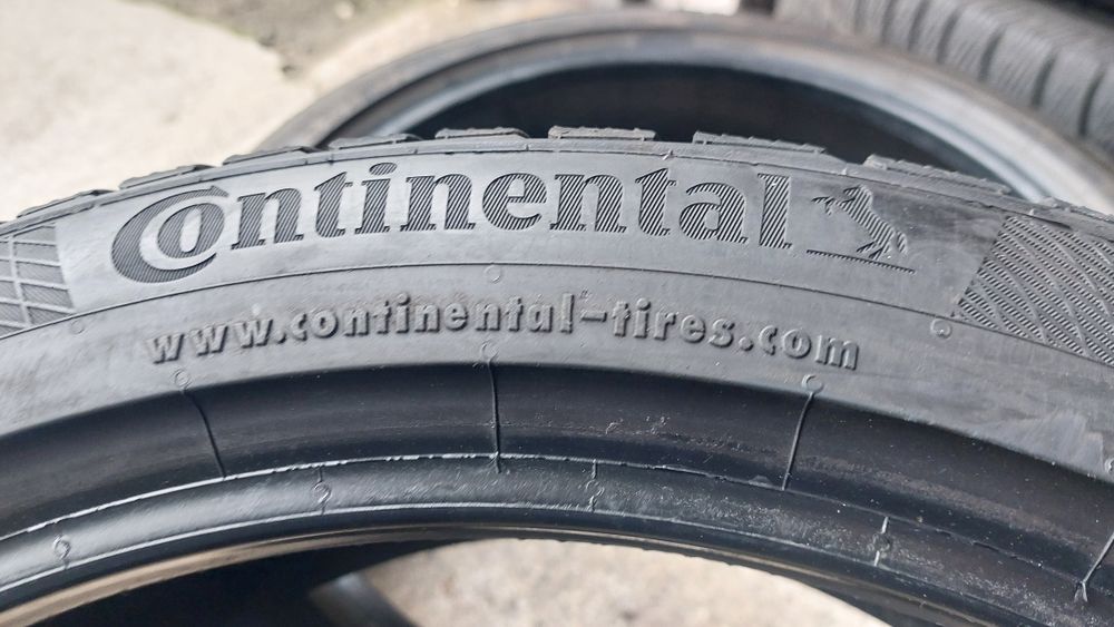 Зимни гуми 235/40/19 Continental WinterContact TS850p 2 броя