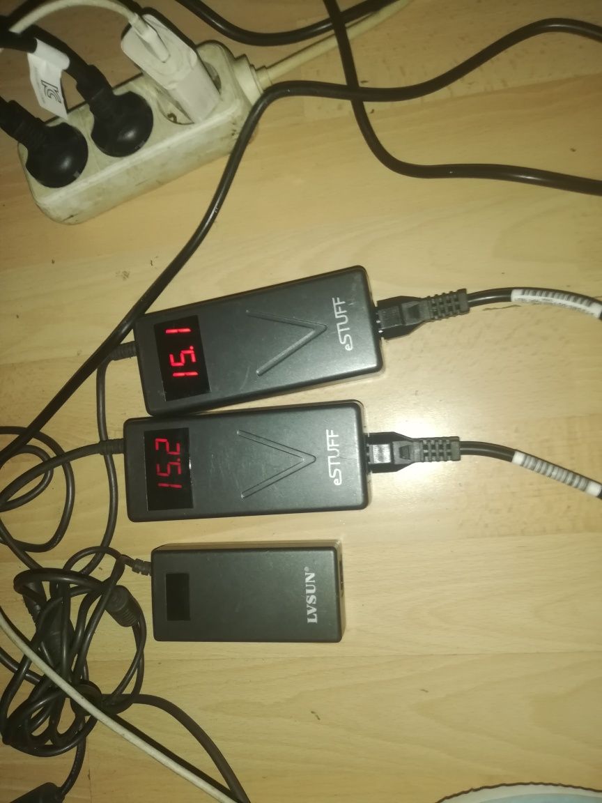 Încărcător 3 bucăți 15v-24v cu afișaj electronic