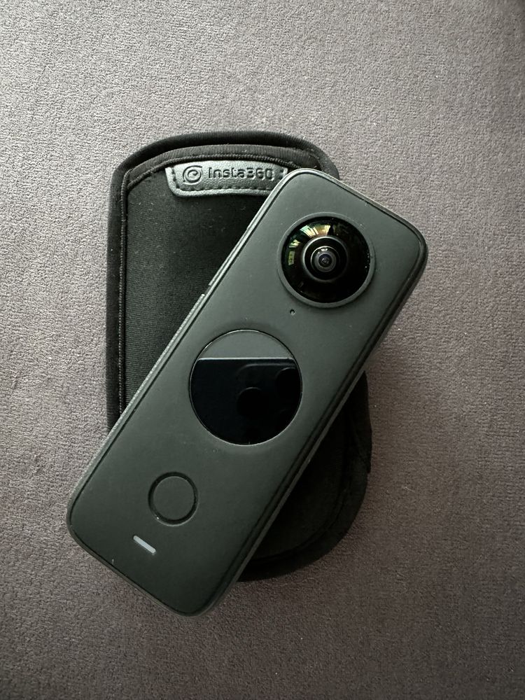 Экшн-камера Insta360 ONE X2