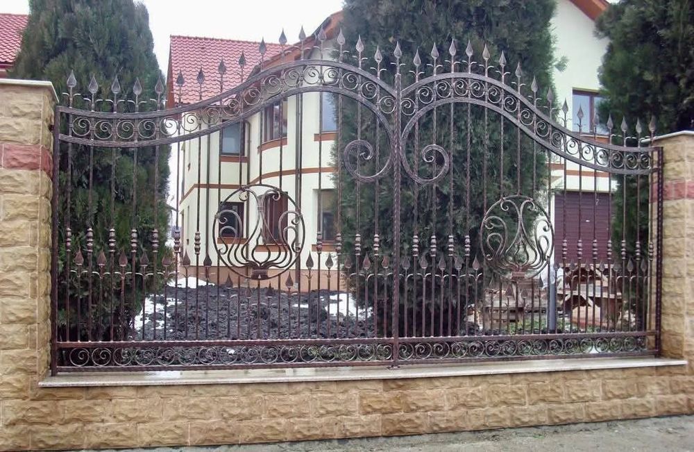 Confecții metalice.