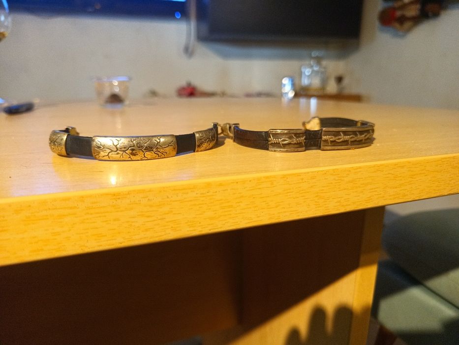 Мъжки гривни от кожа и сребро