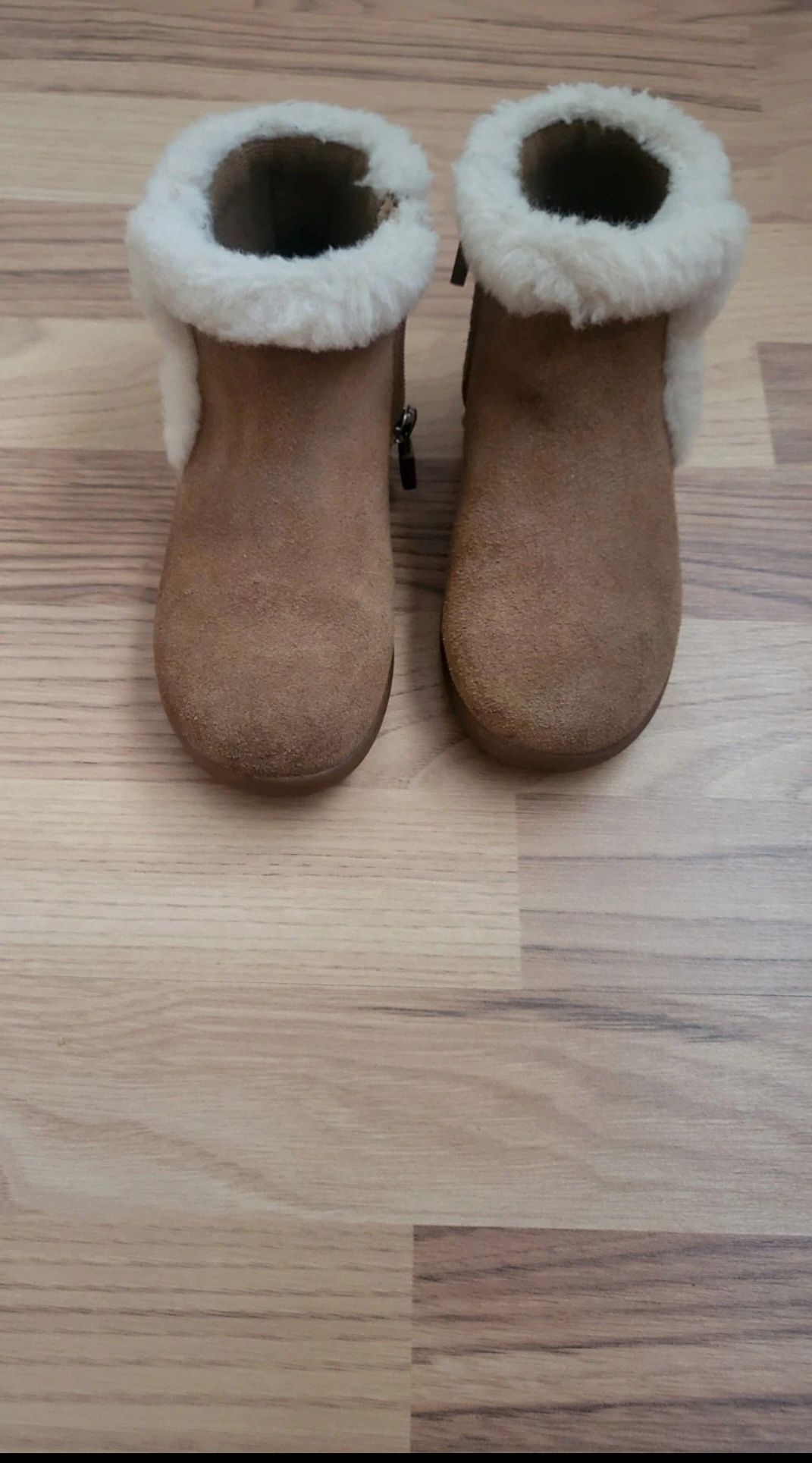 Cizme UGG marimea 28,5