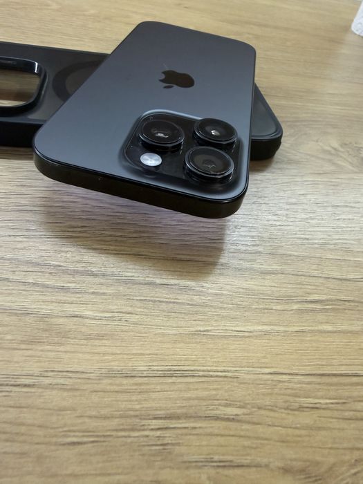 iPhone 16 Pro Black Titanium 128GB-Отличен 91% батерия