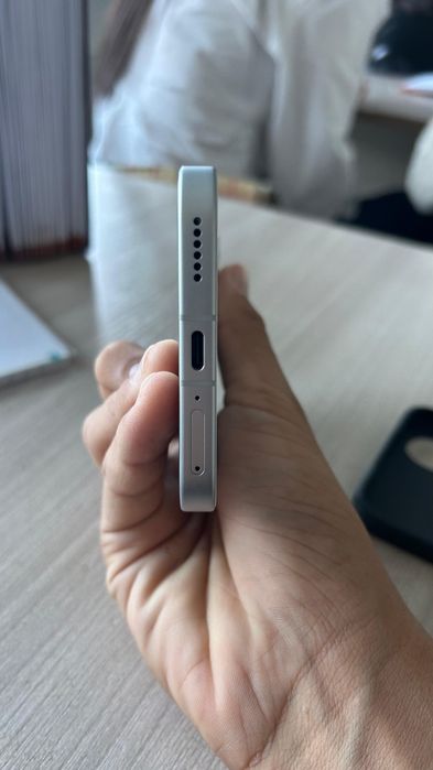 Poco f7     новый