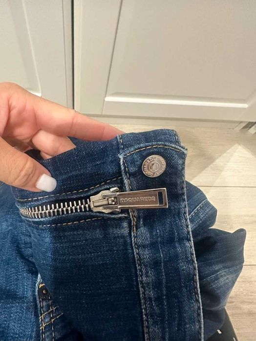 Dsquared2 jeans, originali, marimea 50