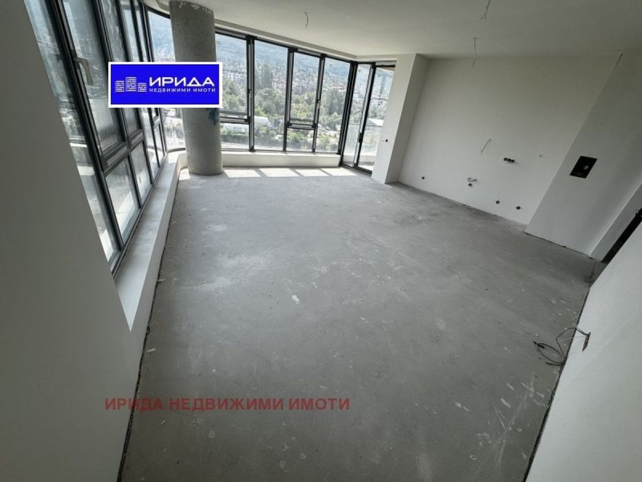 Просторен тристаен апартамент в Кръстова вада с АКТ 16!