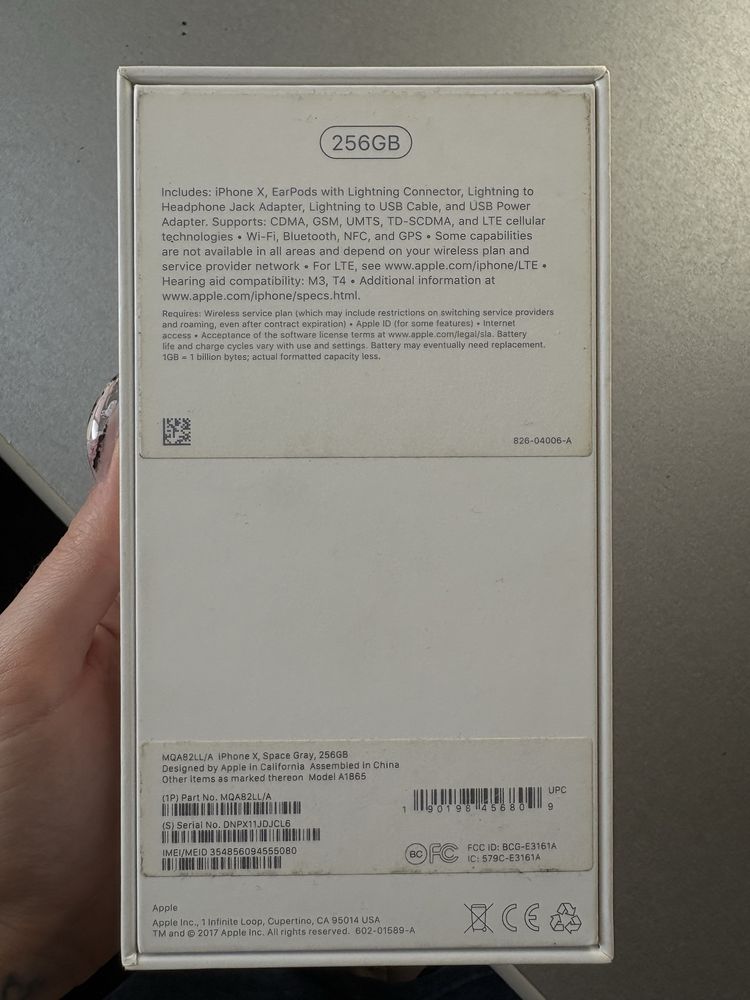 Продам б/у iPhone x 256gb