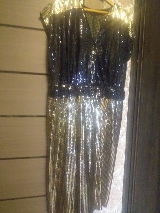 Женская одежда вечернее платье 50р 52р