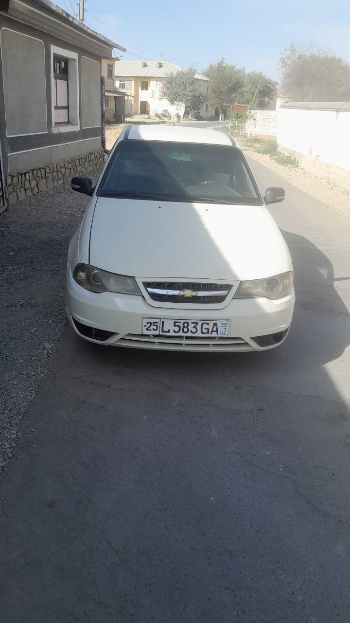 Nexia 2 sotiladi yili 2014