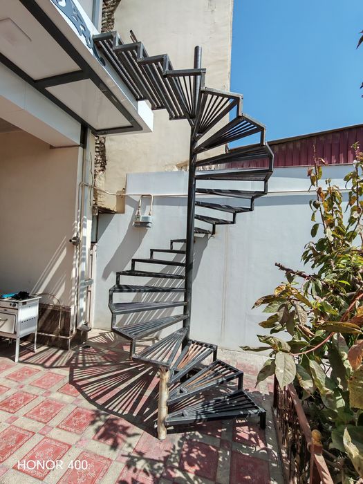 Vintavoy lesnitsa  aylanma zina