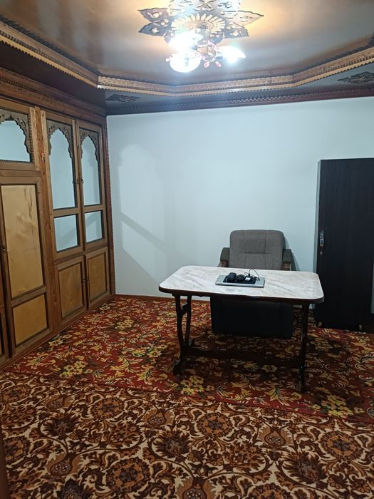 яшнабод район ок уй махаласида участка сотилади срочна   2,8 сотик