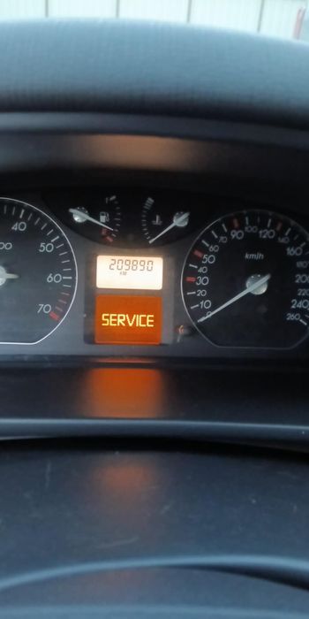 Vand Renault Laguna 2 hatchback motor 1.8 benzina