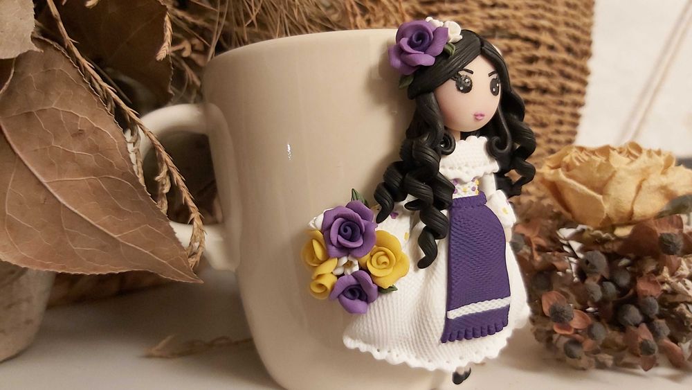 Cadou pentru fetite, bunica, sotie/iubita, cana papusa handmade