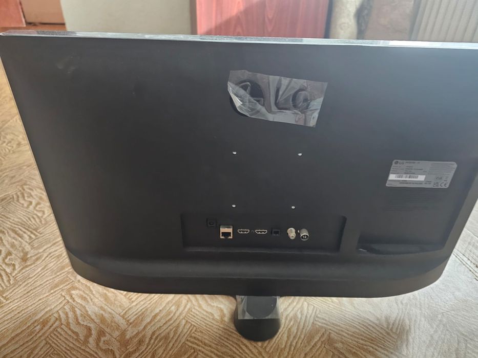 Vand televizor /monitor smart HD LG stare foarte buna