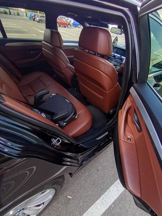 BMW Seria 5 F11 n47 184cp 2010 520d