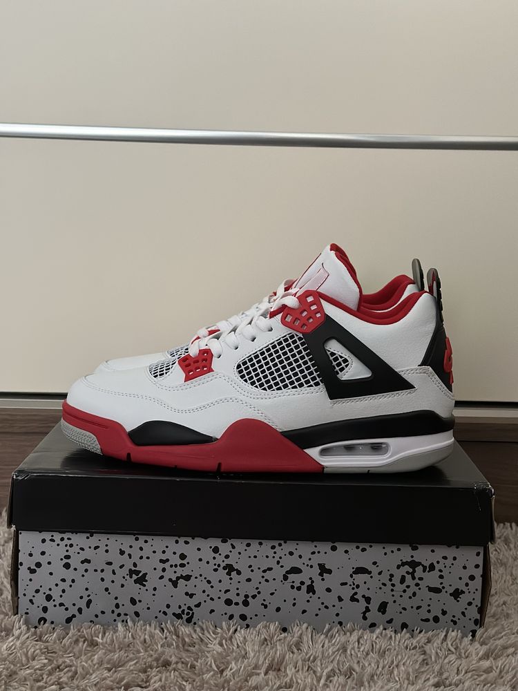 Air Jordan 4 “Fire Red” Sneakers