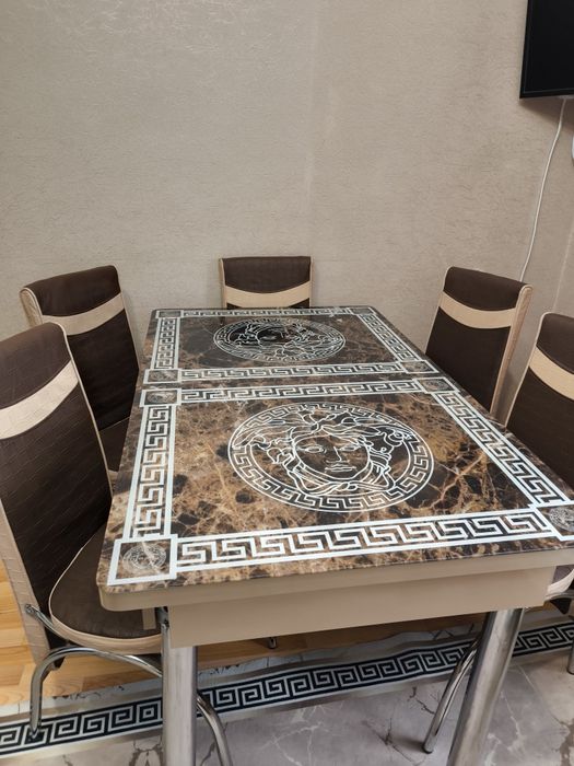 Кухонный стул со стульями