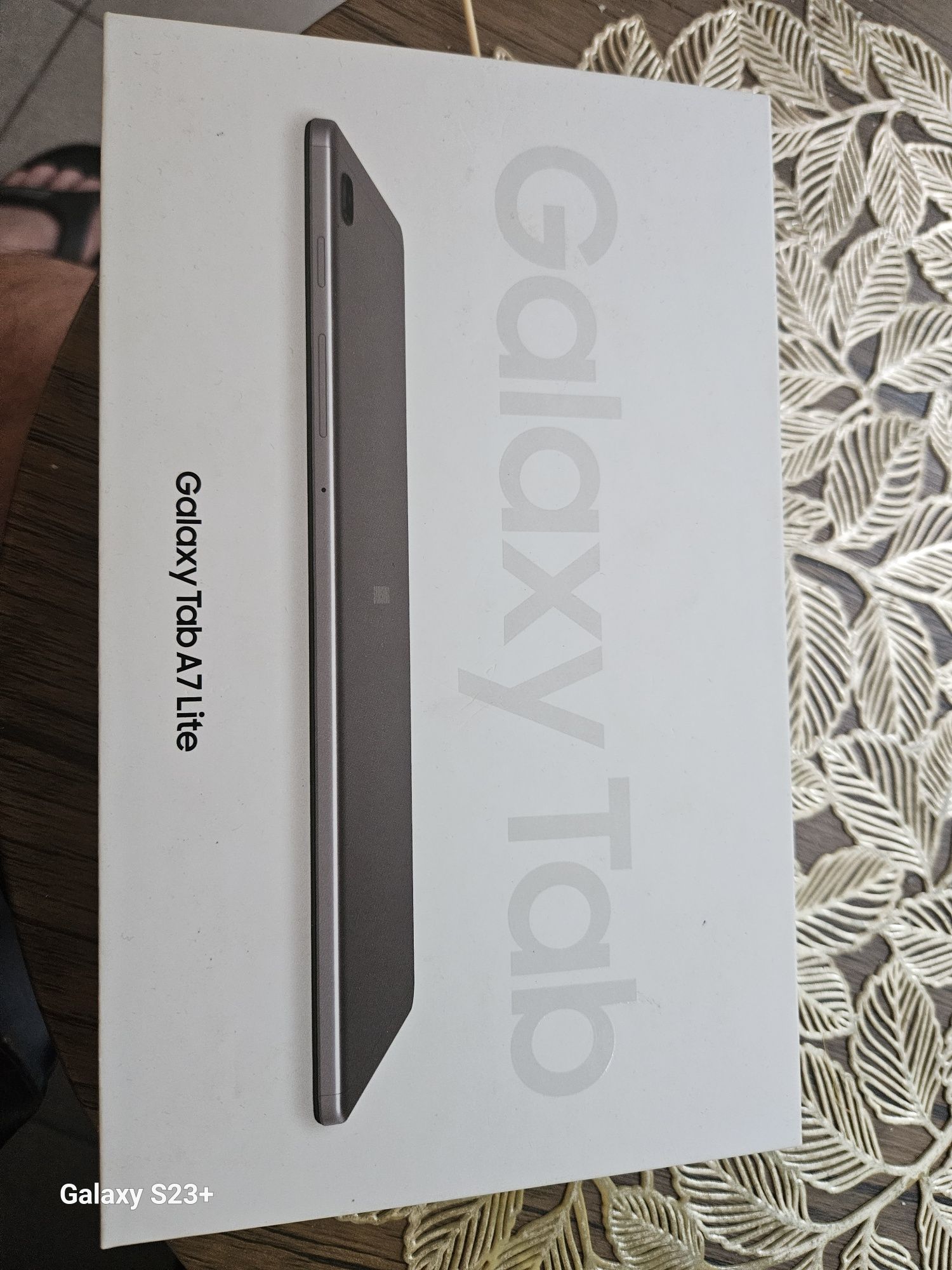 Samsung tab a7 lite