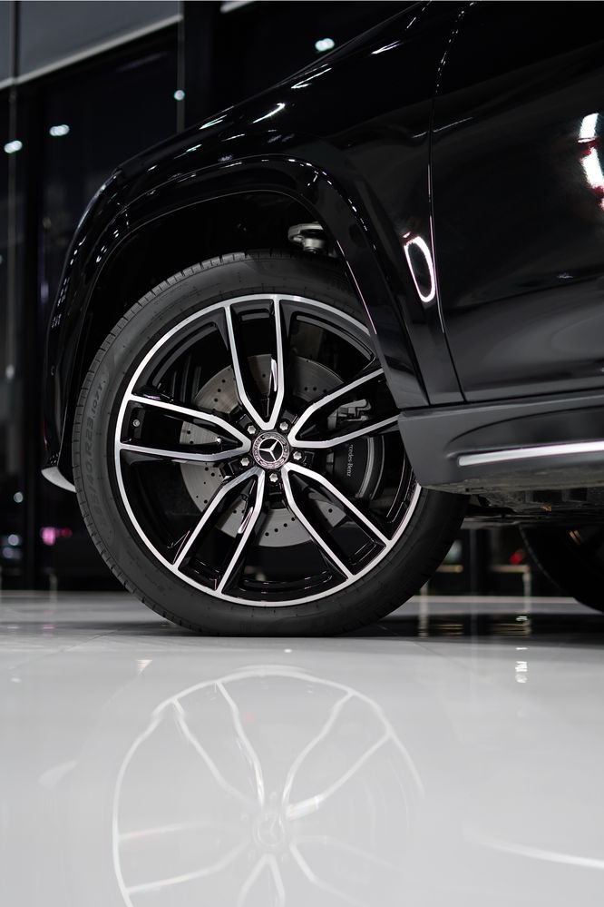 Mercedes Benz GLS450