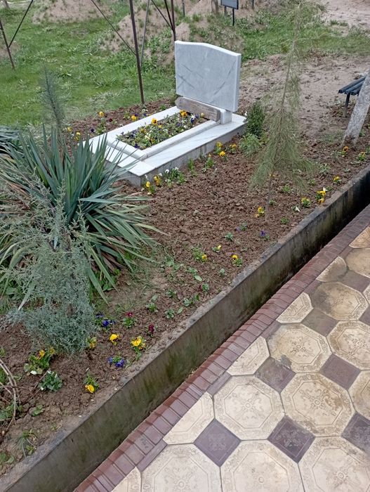 Gullar ekish xizmati