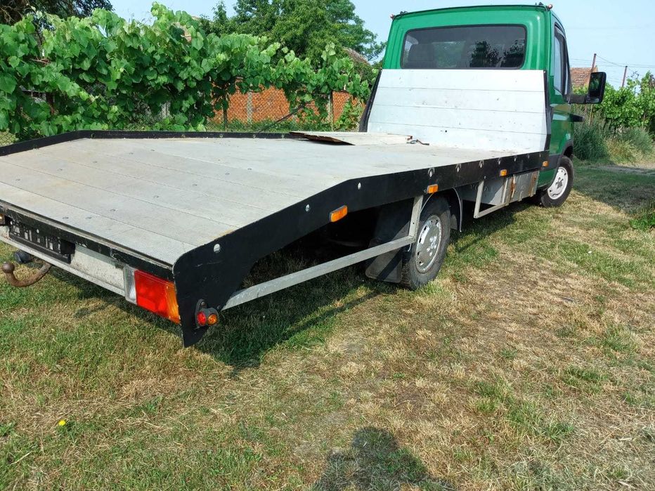 Iveco daily 35 s12 2005 platforma
