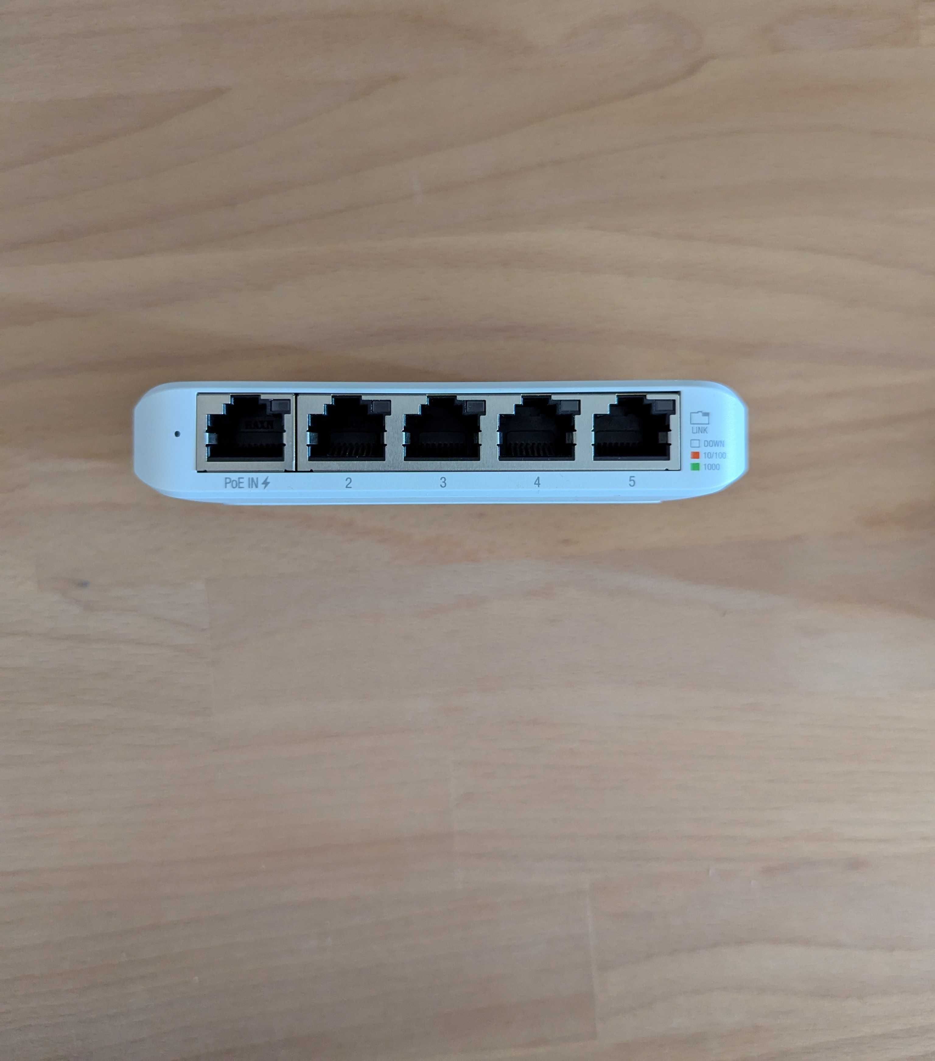 Суич Ubiquiti Flex Mini USW-Flex-Mini