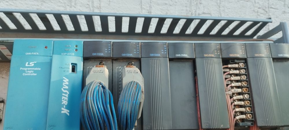 ПЛК программированое контроллер (язык ладер)