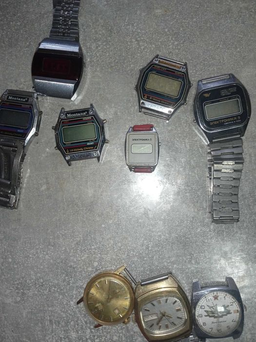 Продаю часы времён ссср