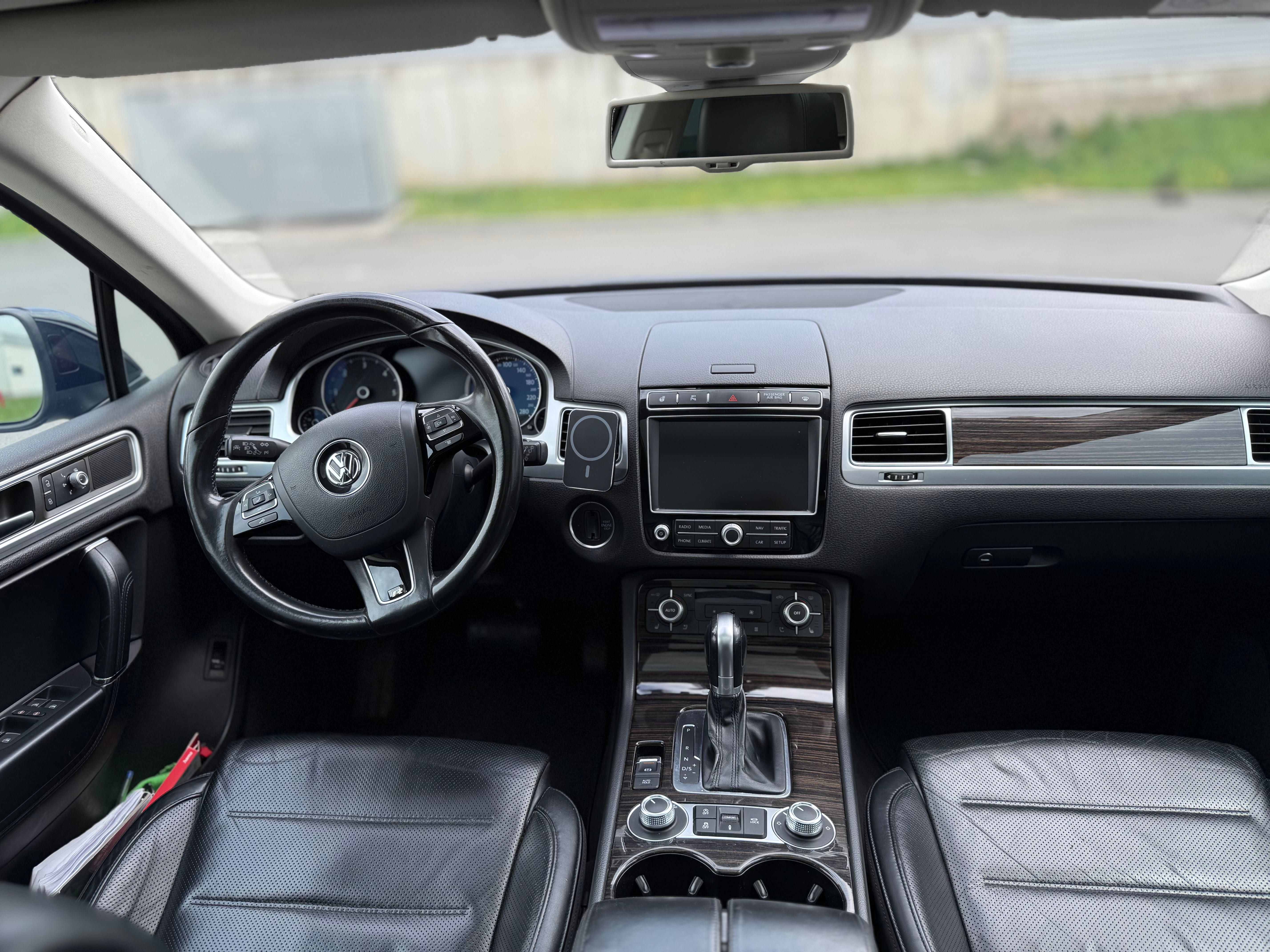 Vw Touareg 2016 facelift/ full option