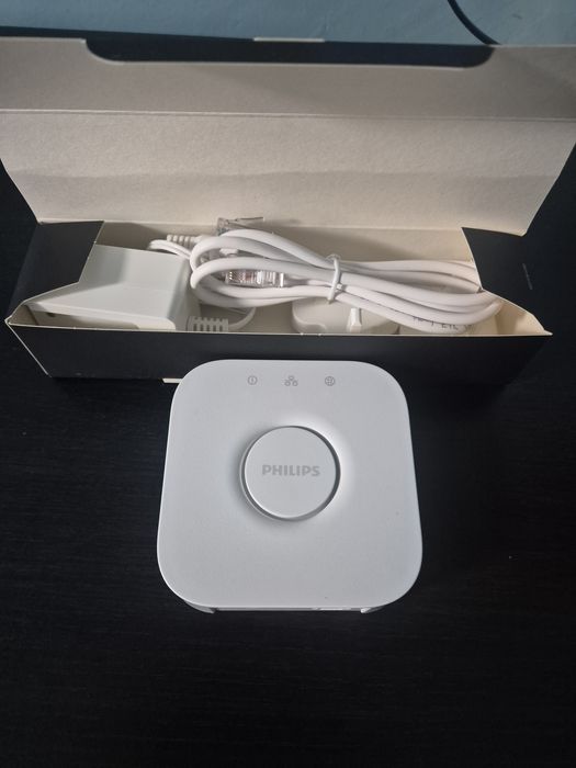 Philips hue bridge