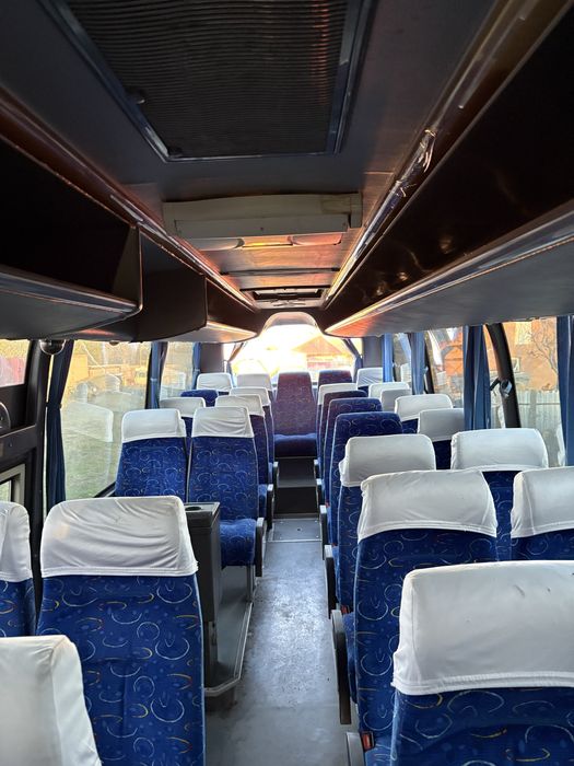 Autocar Yutong 37+1+1 2009 e5 motor cummins