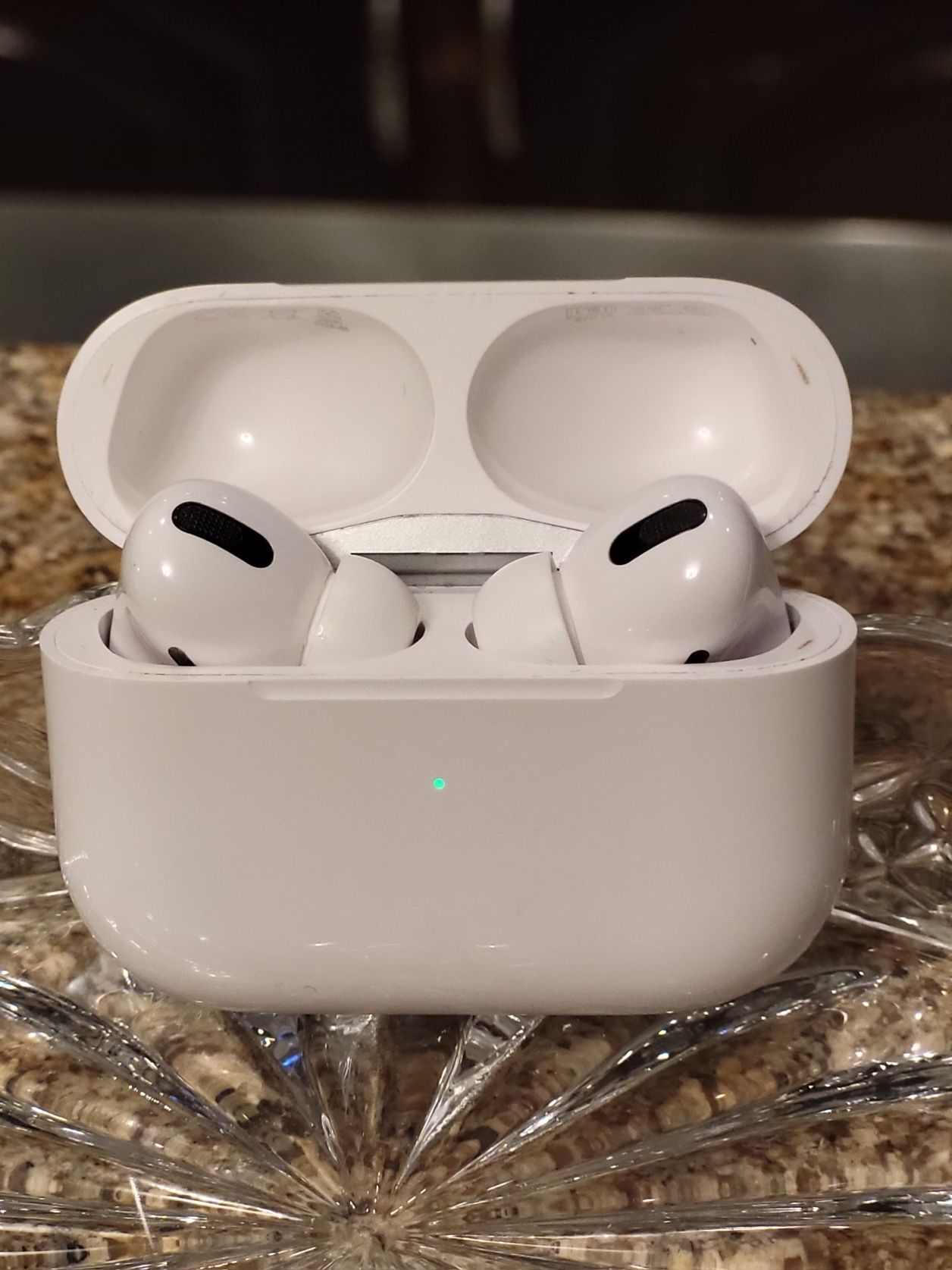 Airpods Pro 1 поколение с гарантией