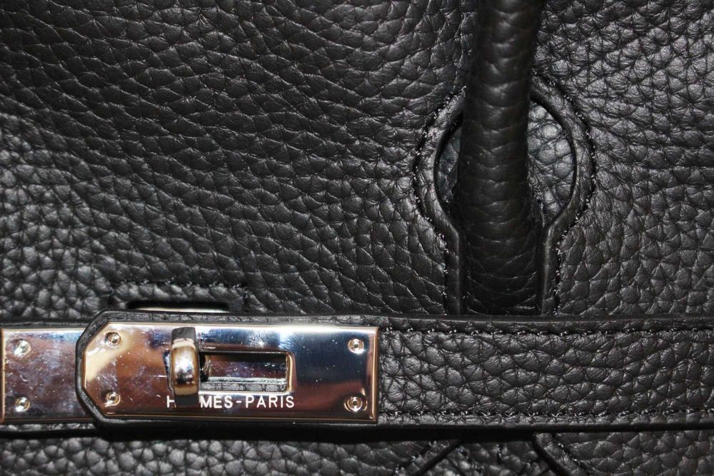 Дамската чанта Hermes Birkin