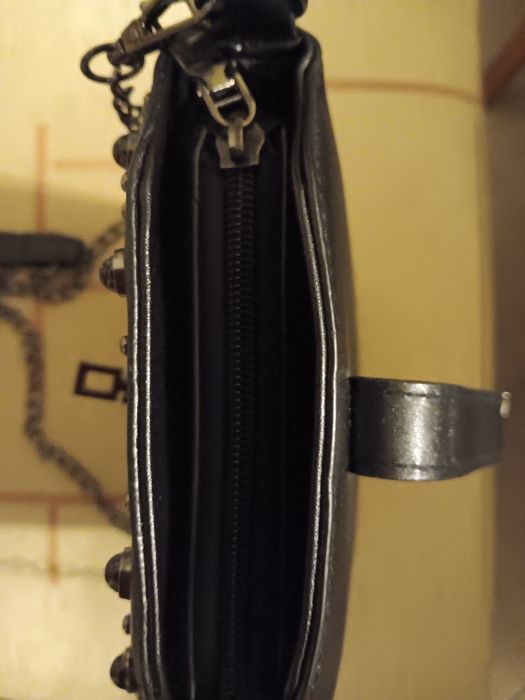 Черна чанта с бродерия