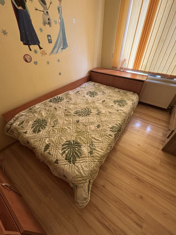 Приста + матрак + скрин + ракла