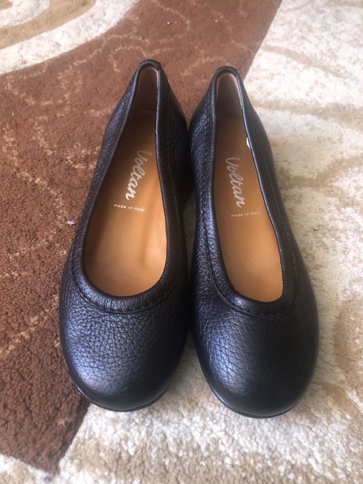 Balerini piele Voltan marime 34 stare foarte buna