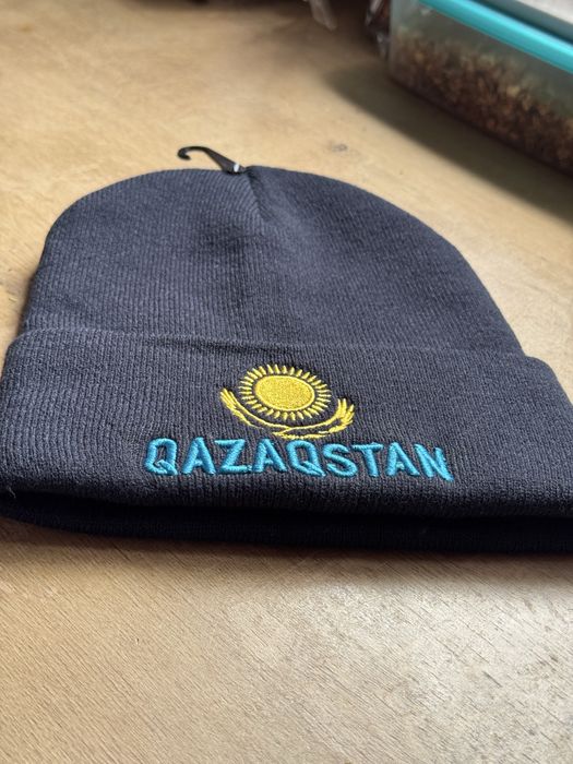 Шапка новая Казахстан