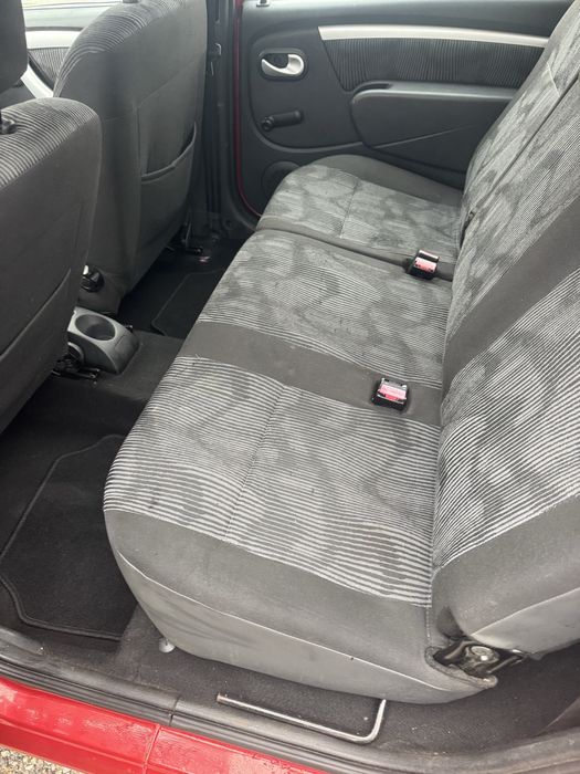 Dacia Logan MCV 2010 !