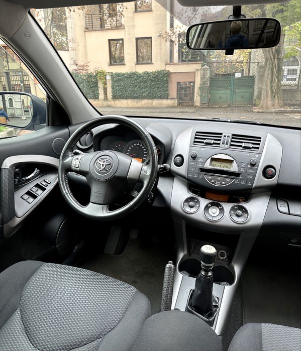 TOYOTA RAV4 2.2 Diesel D-4D 4x4 EXECUTIVE Propietar Stare Impecabila