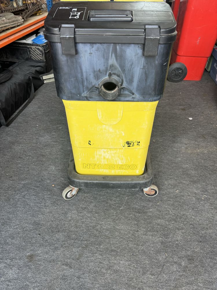 Aspirator  KARCHER NT 602 ECO