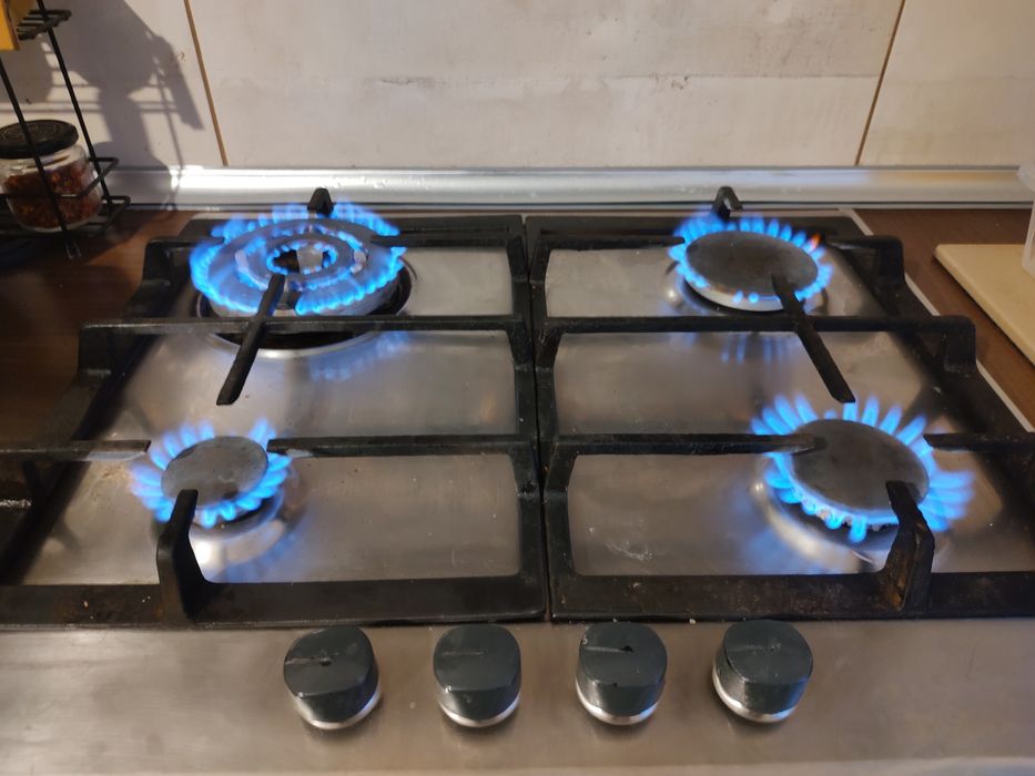 Plita incorporabila 60x60 -4 ochiuri