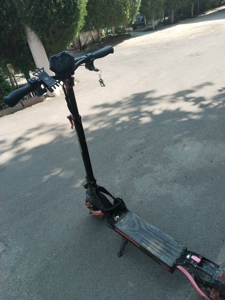 Kugoo g2 pro электросамокат продаётся