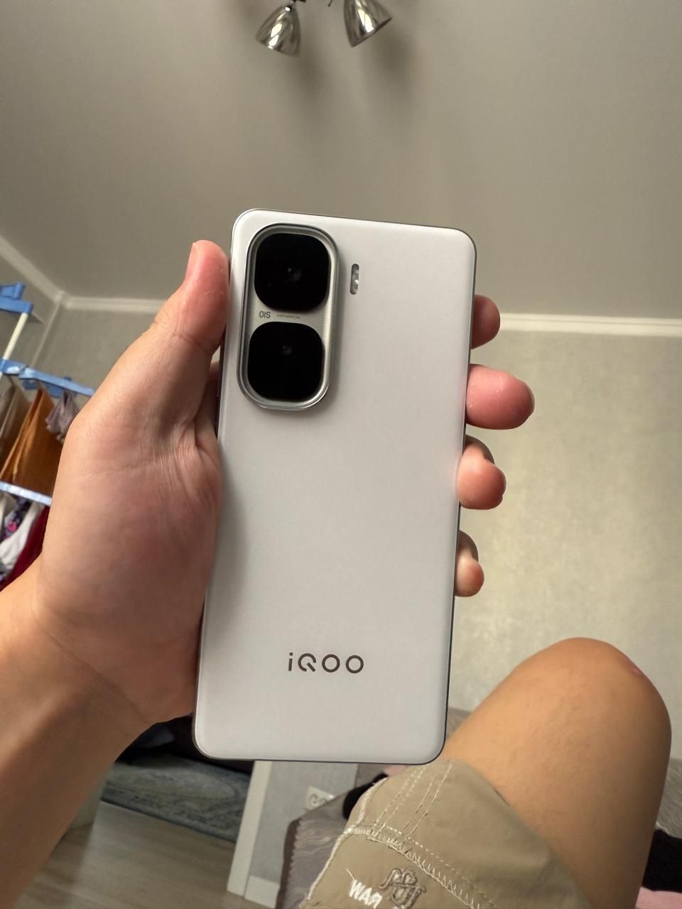 Игравой  iQOO NEO 10 12/256