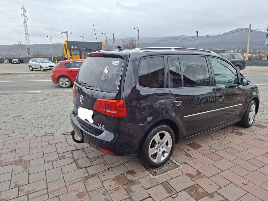 Volkswagen Touran T3 2012 2.0 CFHC 140hp
