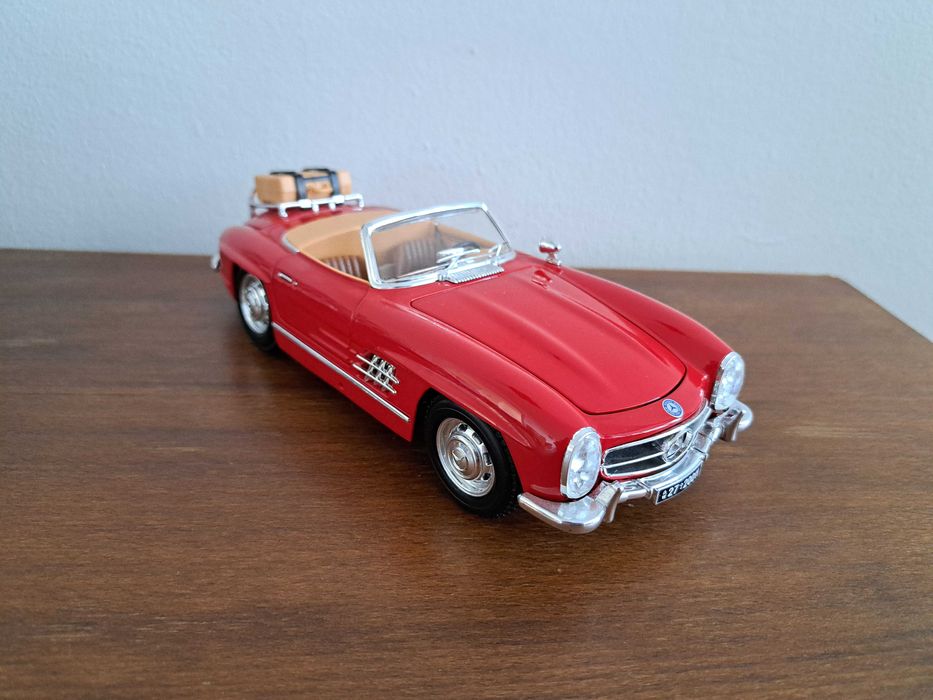 Machete la scara 1:18 Ferrari, Mercedes, Lancia, Citroen, Jaguar