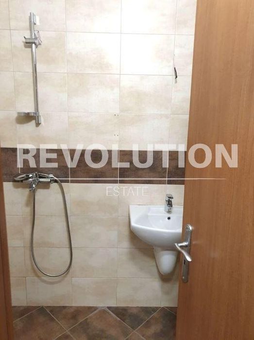 Дава се под наем Едностаен апартамент в Варна, Лятно кино Тракия - 42 кв.м за 300 € - Снимка #7