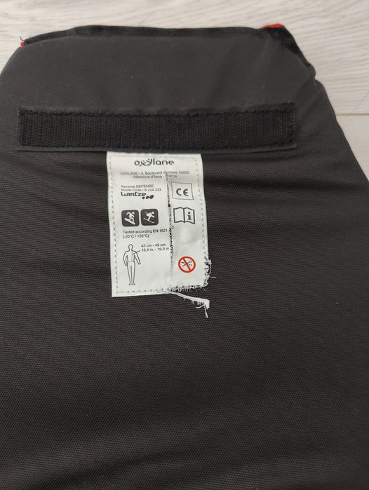 Ghiozdan ski/snowboard cu protectie spate - Wedze Defence 14 - 21 L