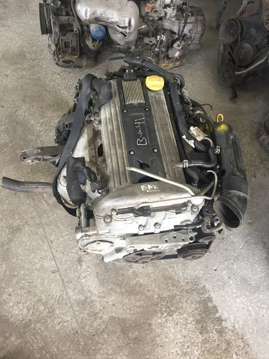 Двигатель акпп мкпп опель зафира 2.2 Z22SE